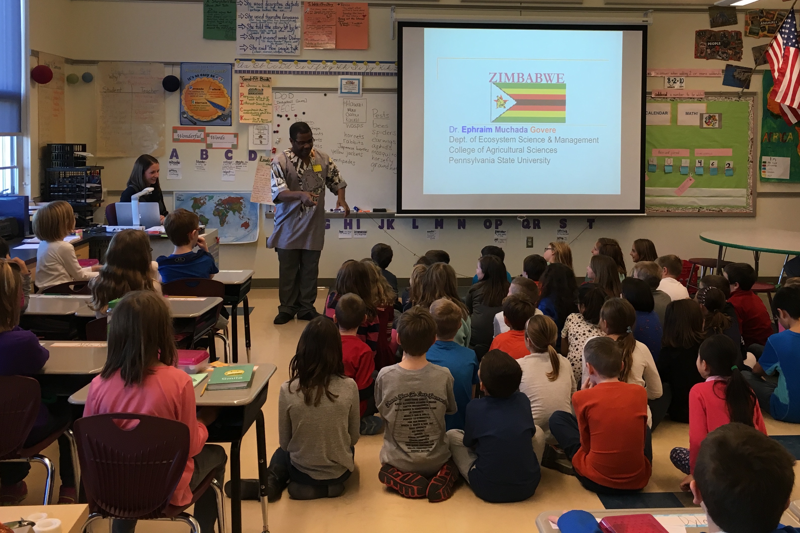Ephraim from Zimbabwe with students